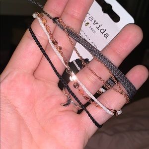 puravida monthly bracelet club